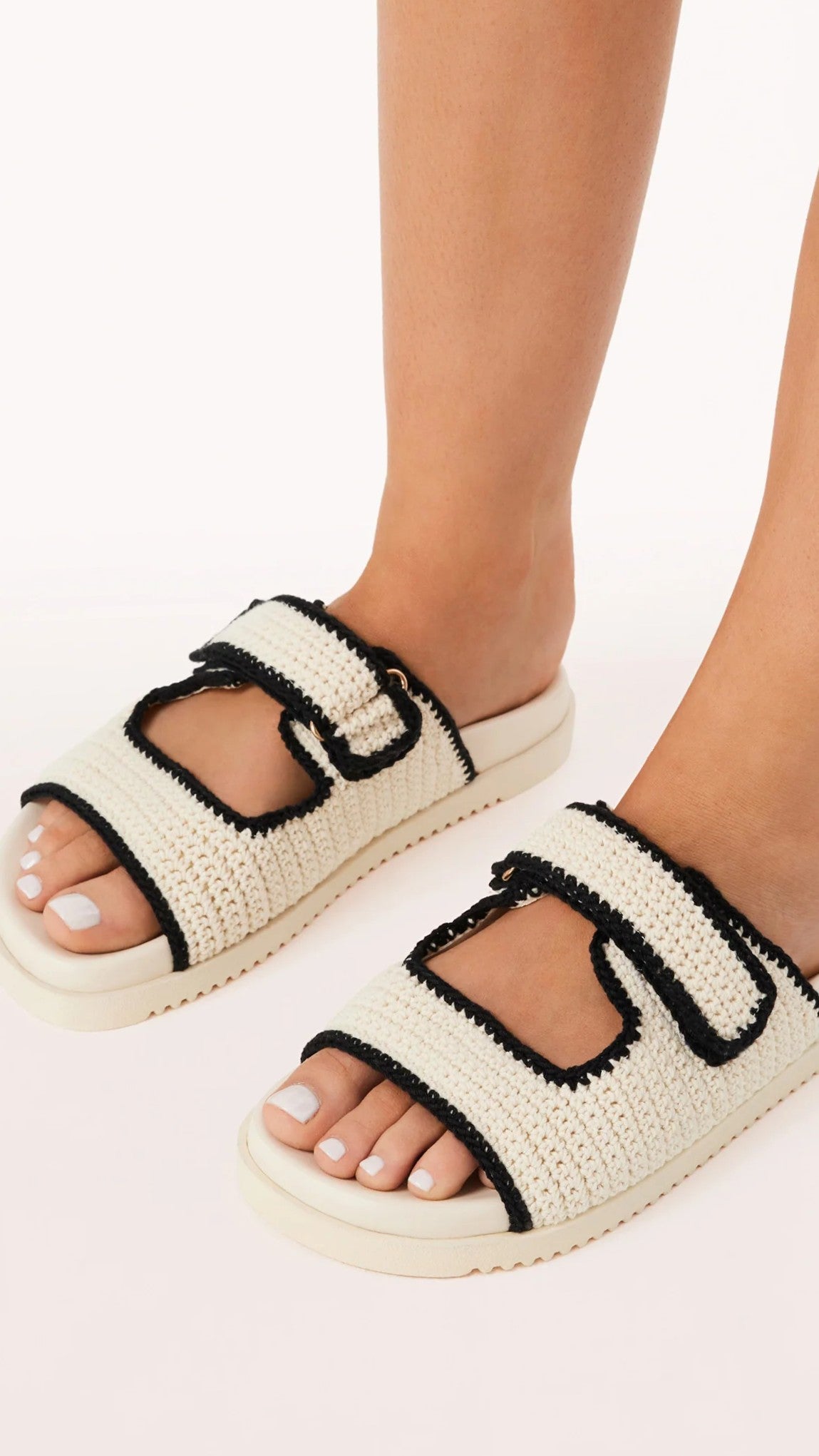 Lunivé | Abbot Sandals