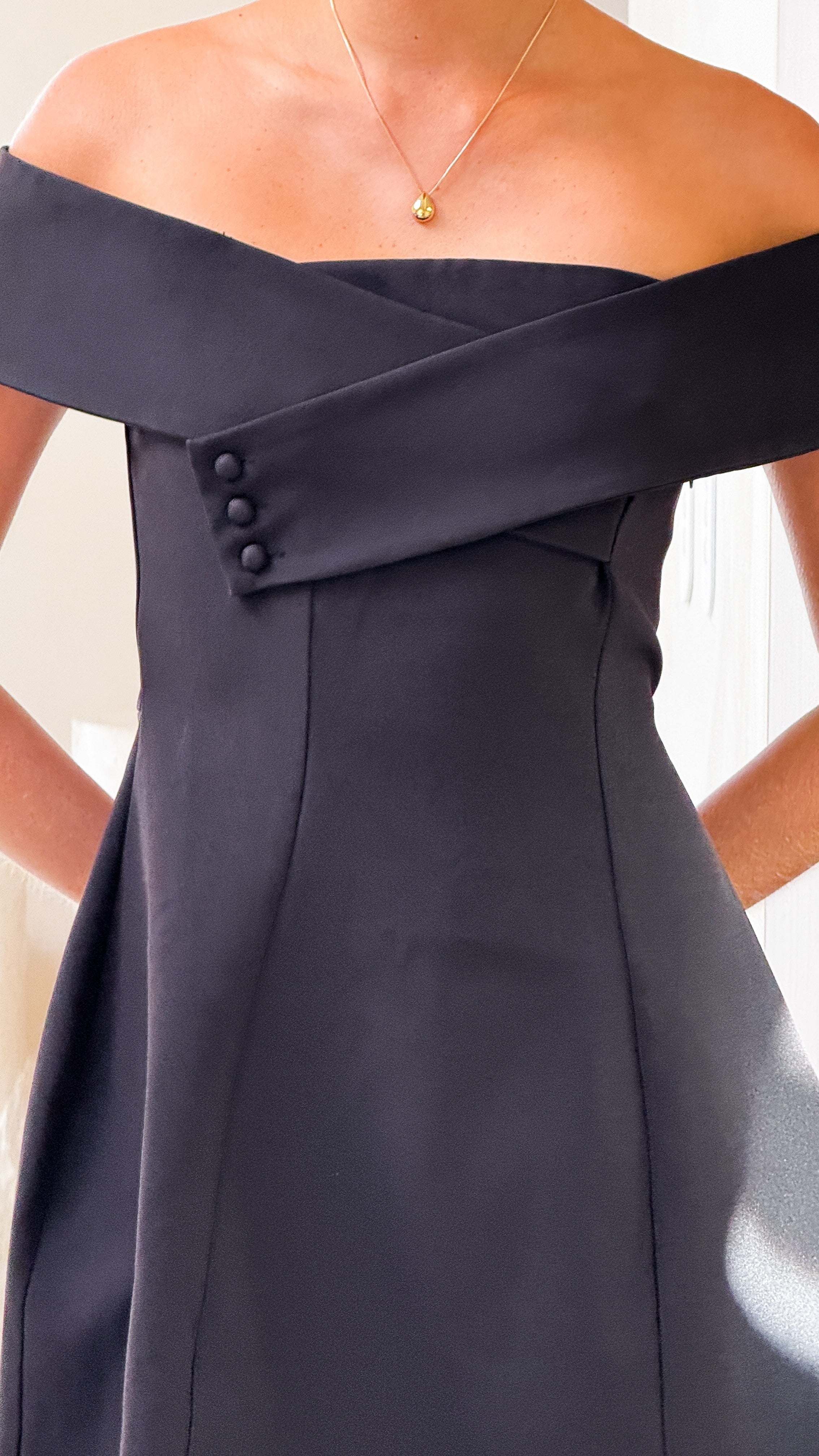 Lunivé | Zyan Off Shoulder Mini Dress