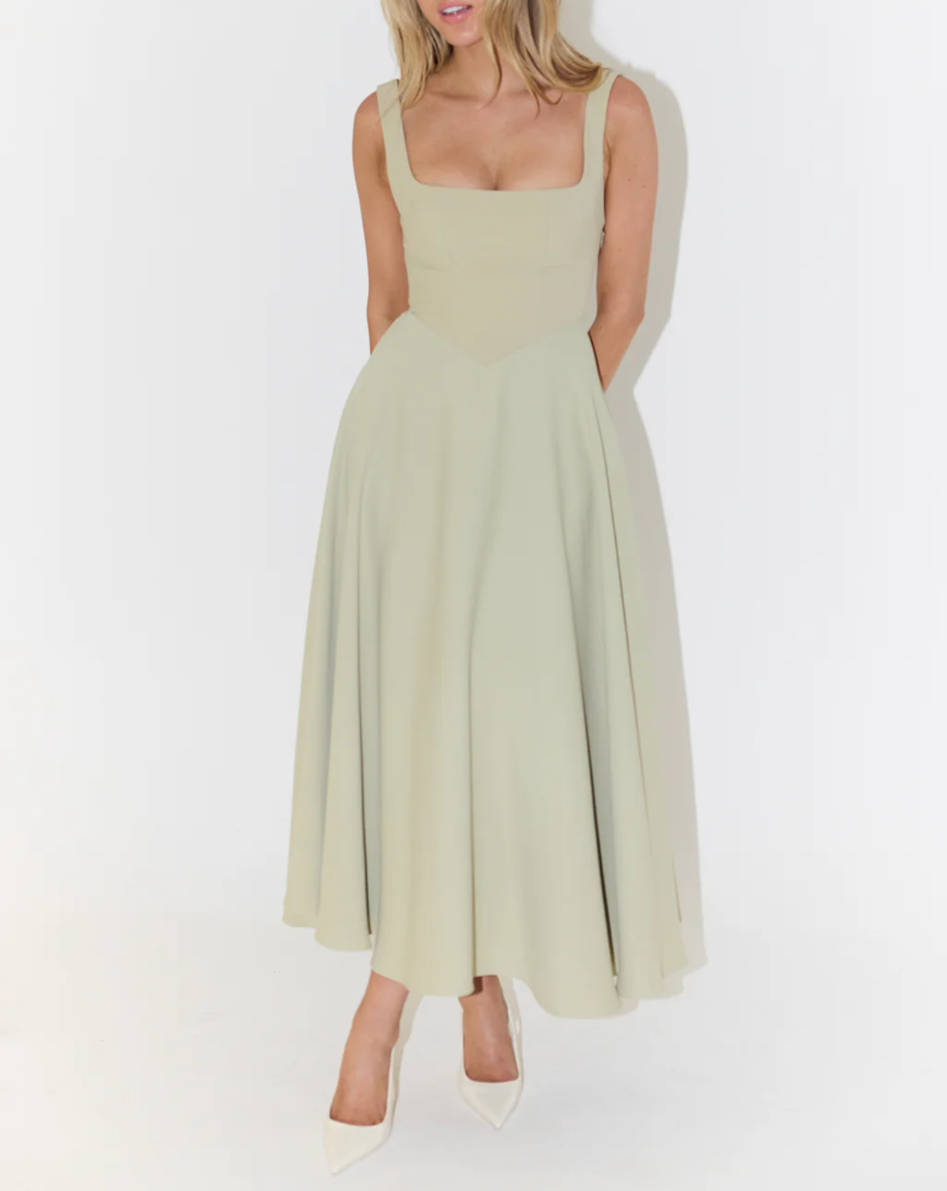 Helnen | Timeless maxi dress