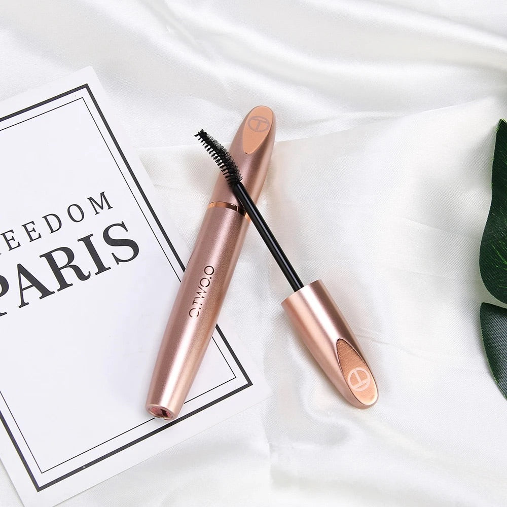 Lunivé™ | Colossal Curl & Length Mascara